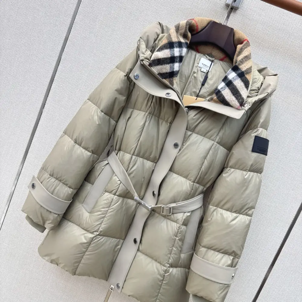 Burberry Пуховик жіночий — Фото 3