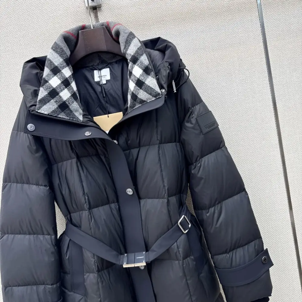 Burberry Пуховик жіночий — Фото 4