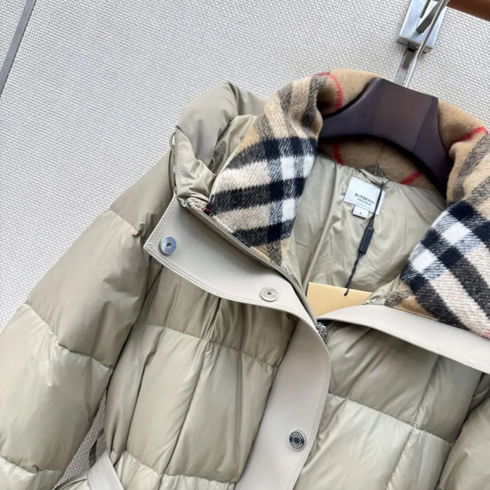 Burberry Пуховик жіночий — Фото 5