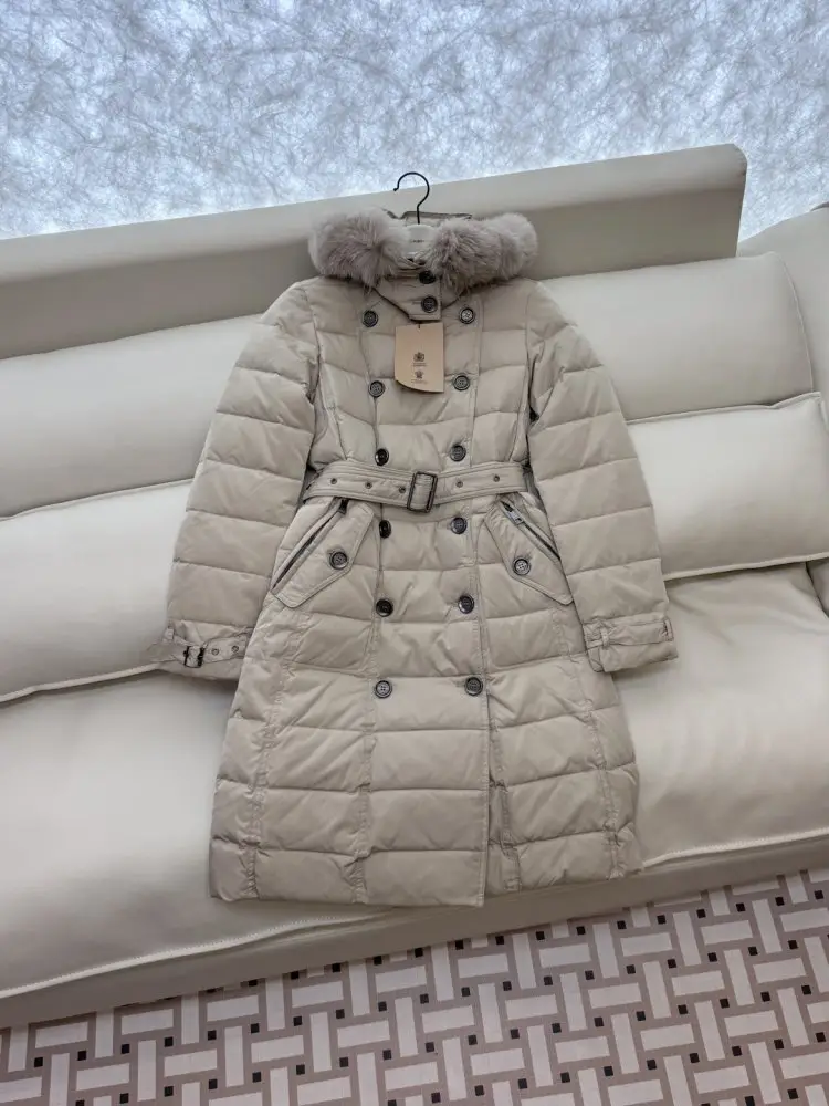 Burberry Двубортная куртка на пуху зі знімним коміром з лисячого хутра — Фото 3
