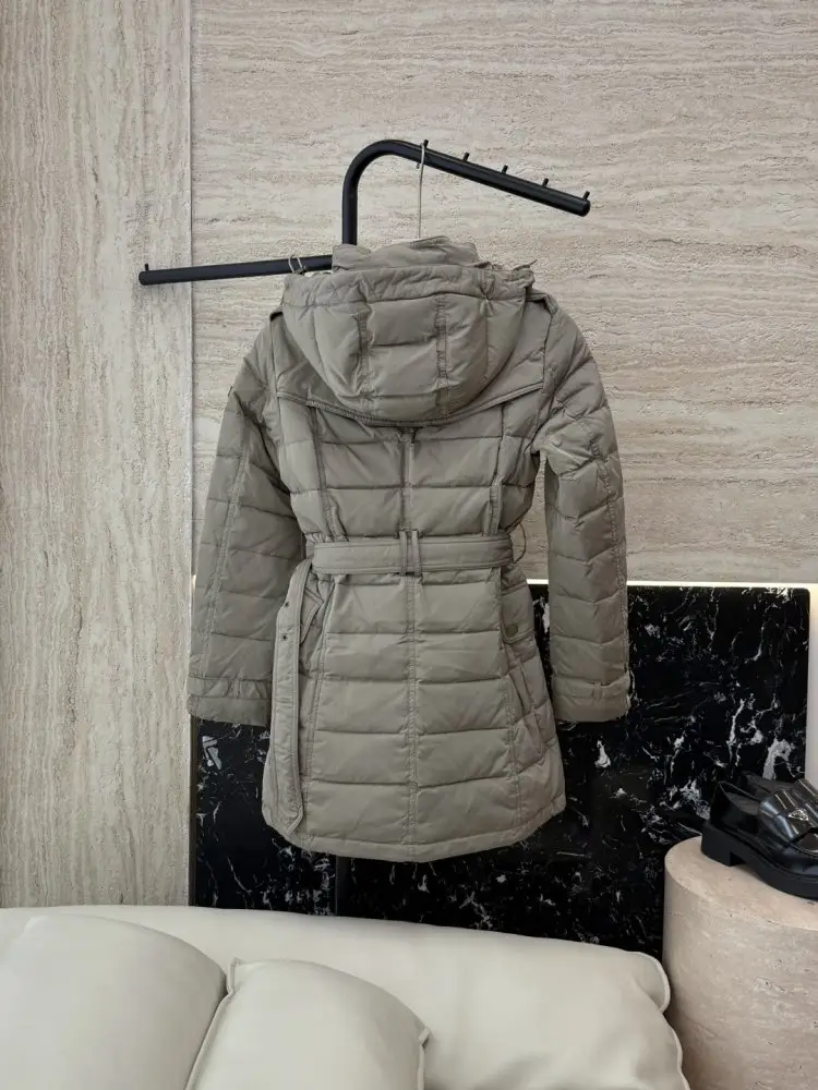 Burberry Двубортная куртка на пуху — Фото 2