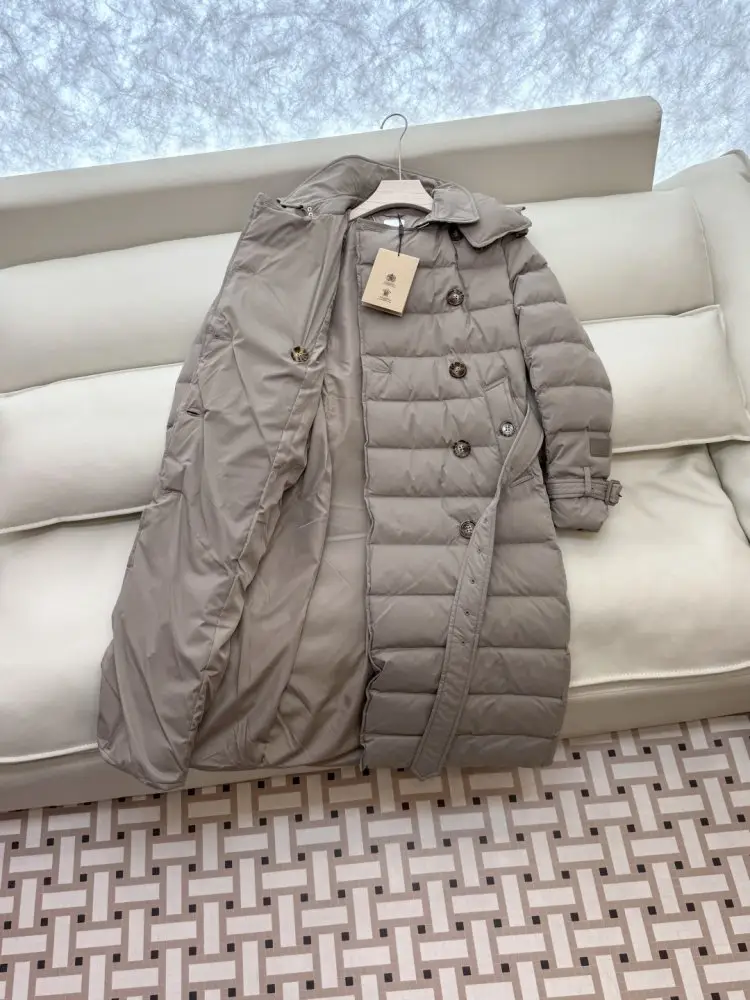 Burberry Двубортная long feather jacket — Photo 4