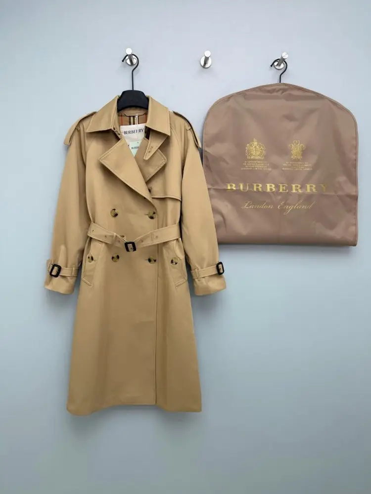 Burberry — Жіночий довгий тренч