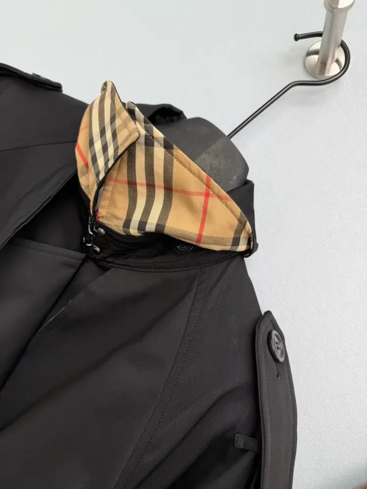 Burberry Жіночий довгий тренч — Фото 3