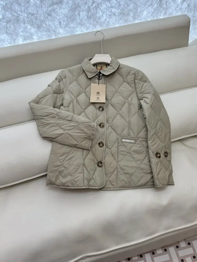 Burberry Jacket Down jacket Diamond Pattern Slim — Photo 3