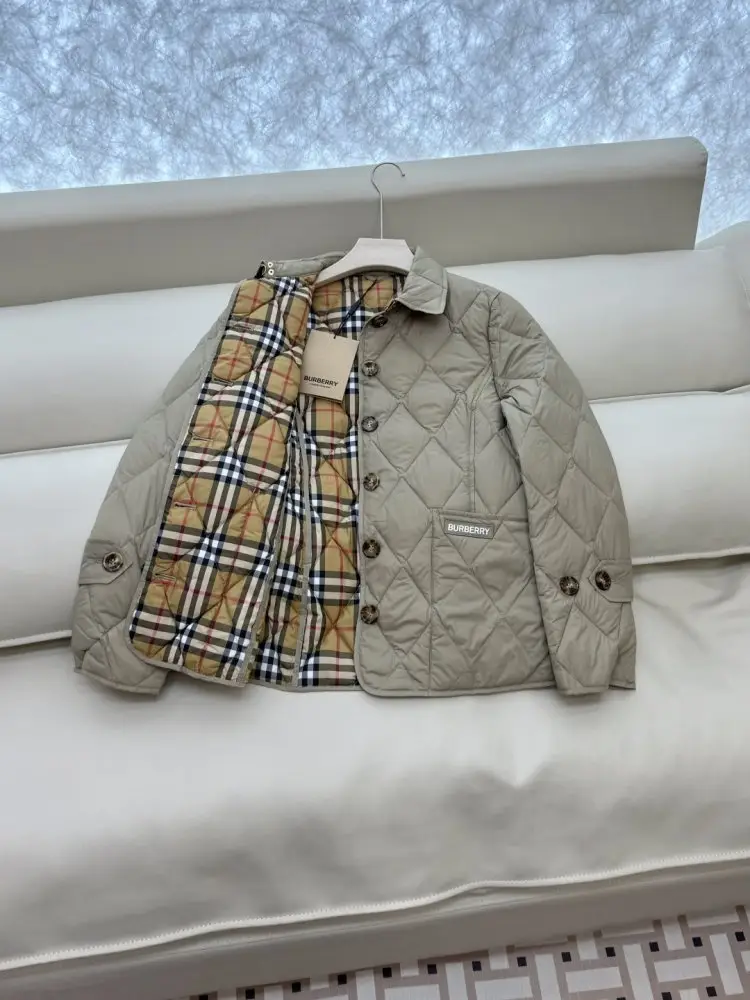 Burberry Jacket Down jacket Diamond Pattern Slim — Photo 4