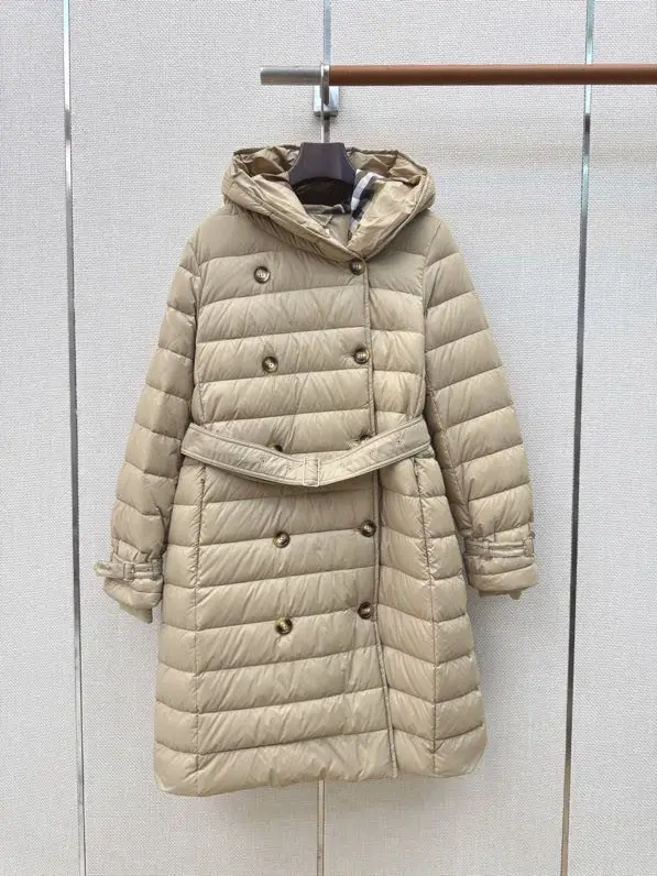 Burberry — Куртка пуховик женская