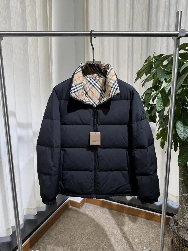 Burberry — Куртка чоловіча