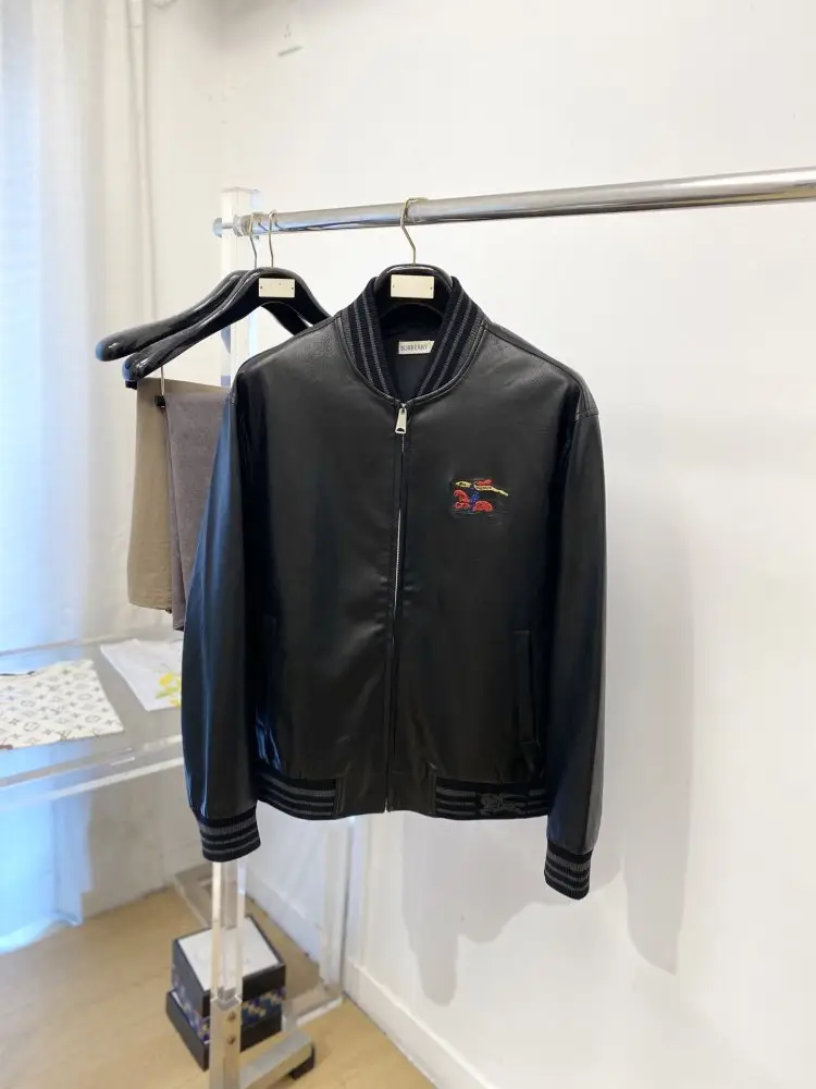 Burberry — Куртка чоловіча