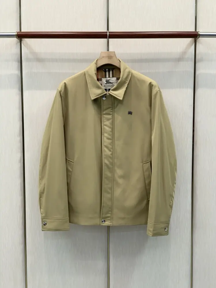 Burberry — Куртка чоловіча