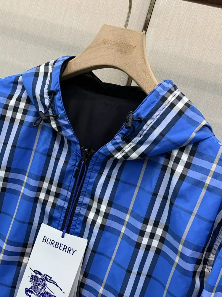 Burberry Куртка мужская — Фото 2
