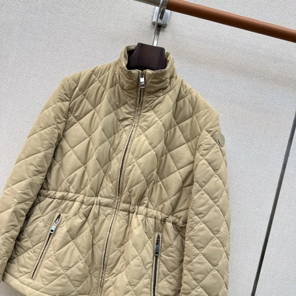 Burberry Куртка стеганая жіноча — Фото 2