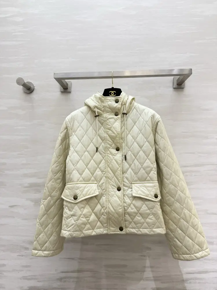 Burberry Куртка жіноча — Фото 1