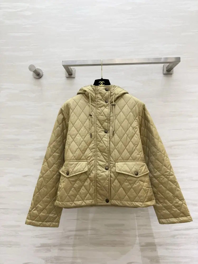 Burberry — Куртка жіноча