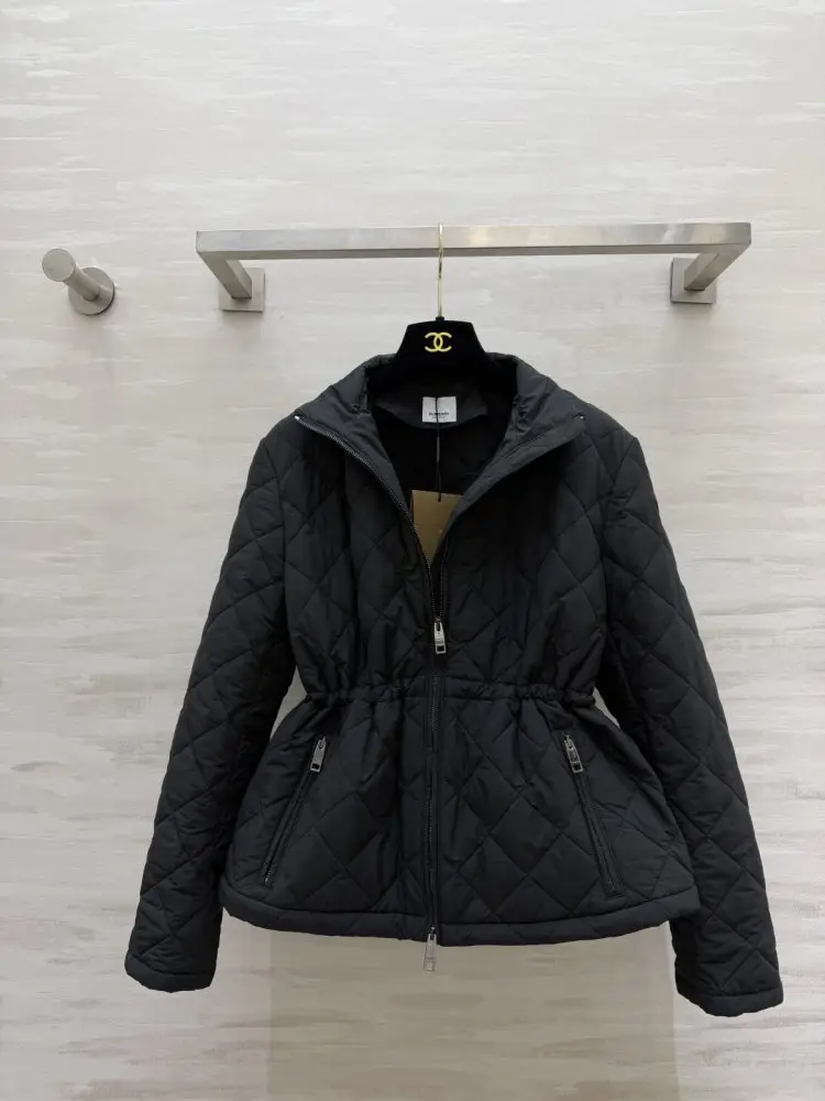 Burberry — Куртка женская
