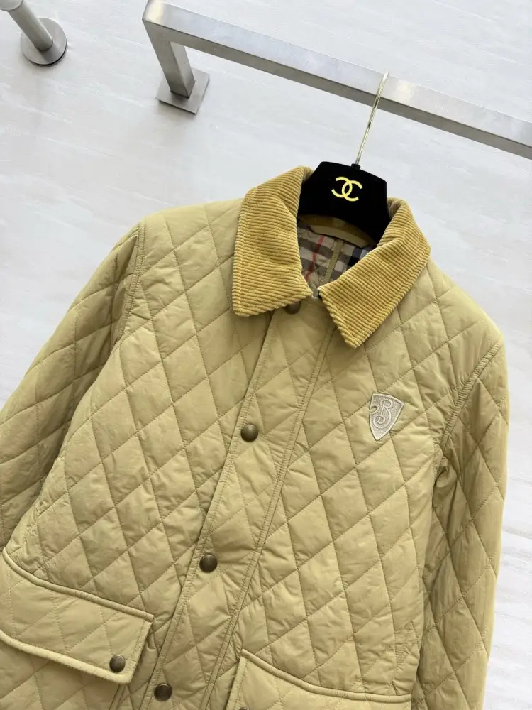 Burberry Jacket women's — Photo 2