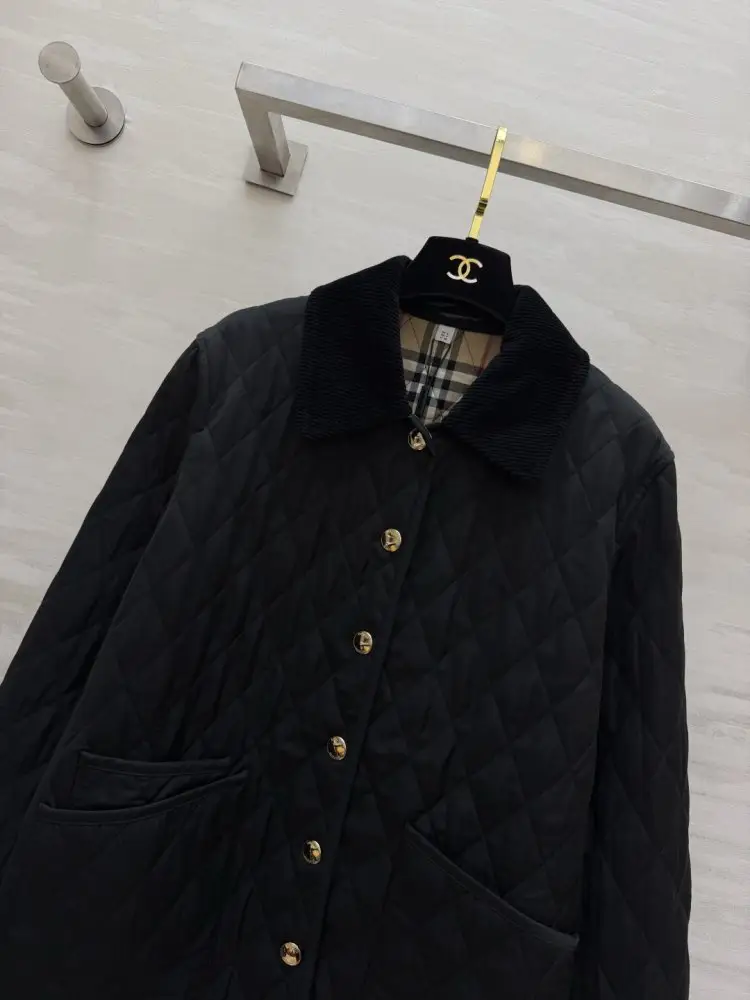 Burberry Куртка жіноча — Фото 2