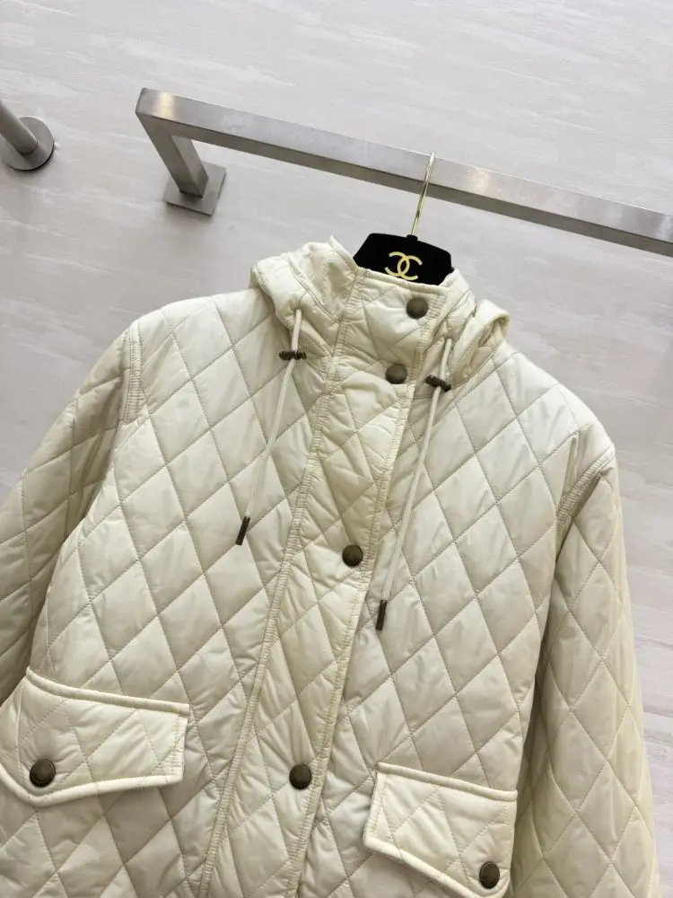 Burberry Куртка жіноча — Фото 4