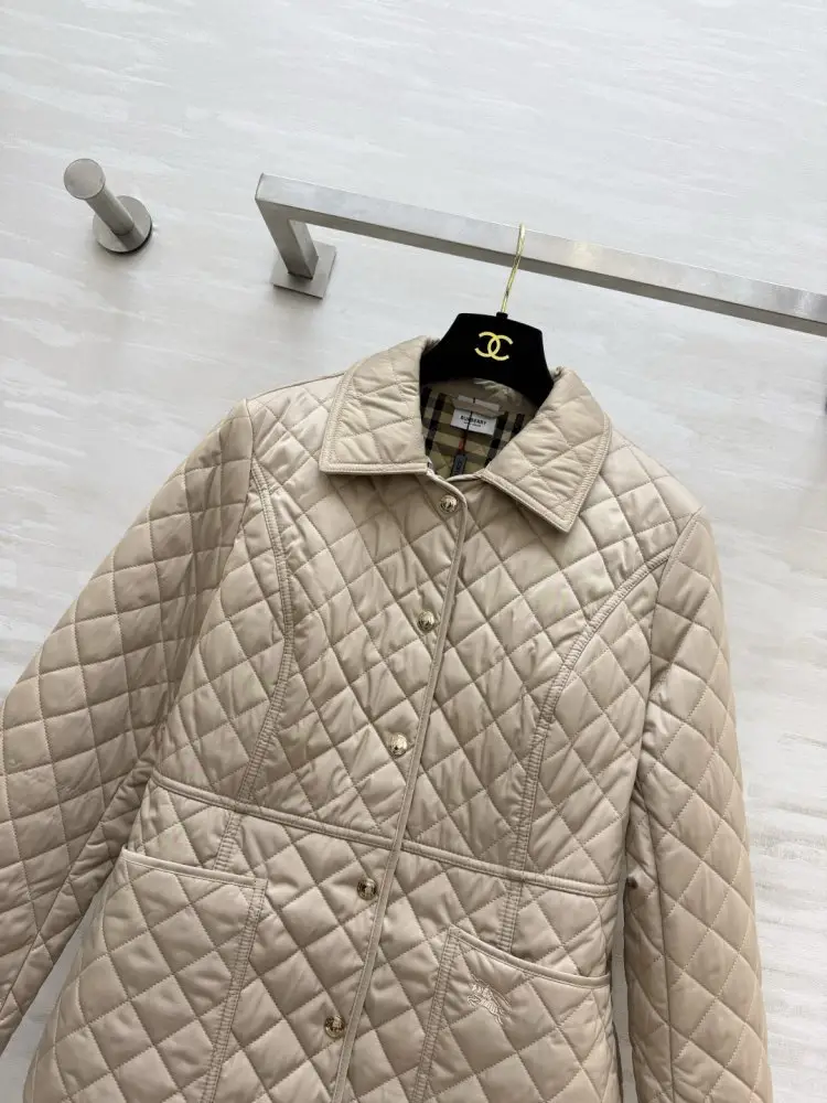 Burberry Jacket women's — Photo 4