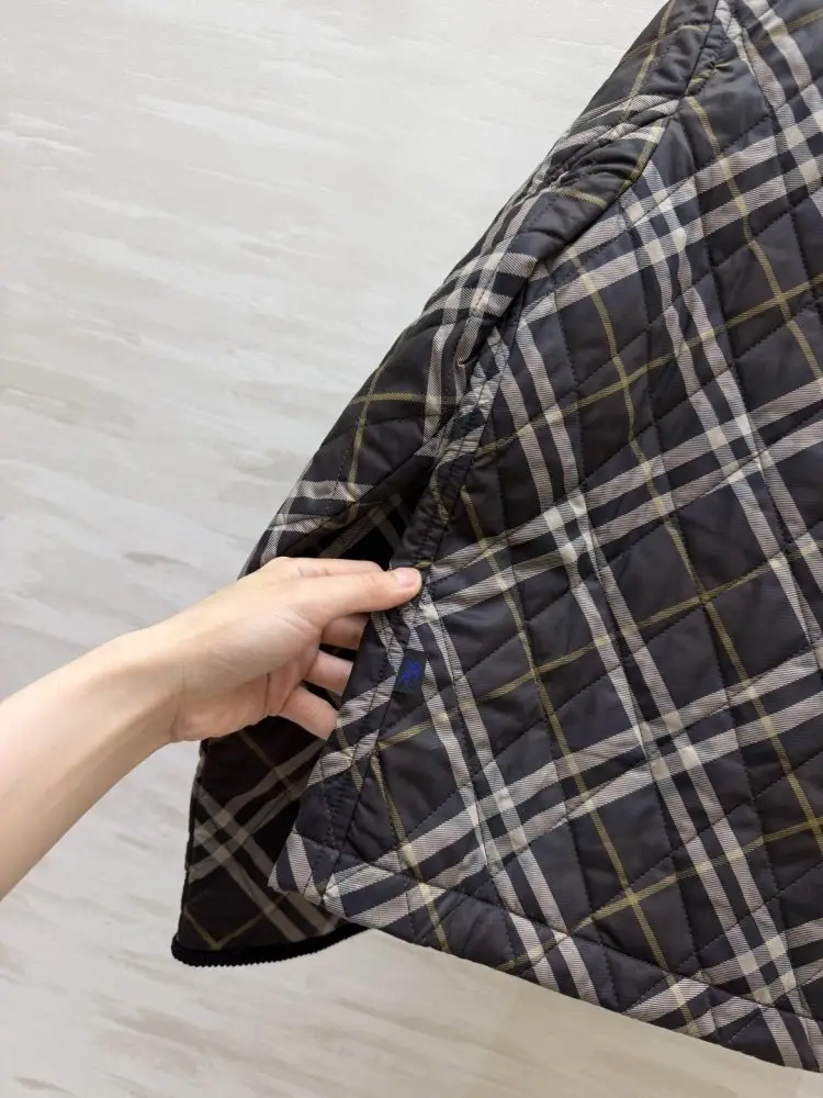 Burberry Куртка жіноча — Фото 5