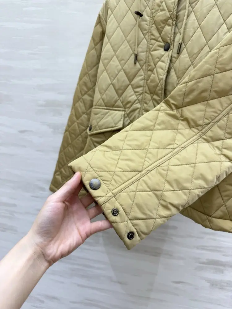 Burberry Куртка жіноча — Фото 5