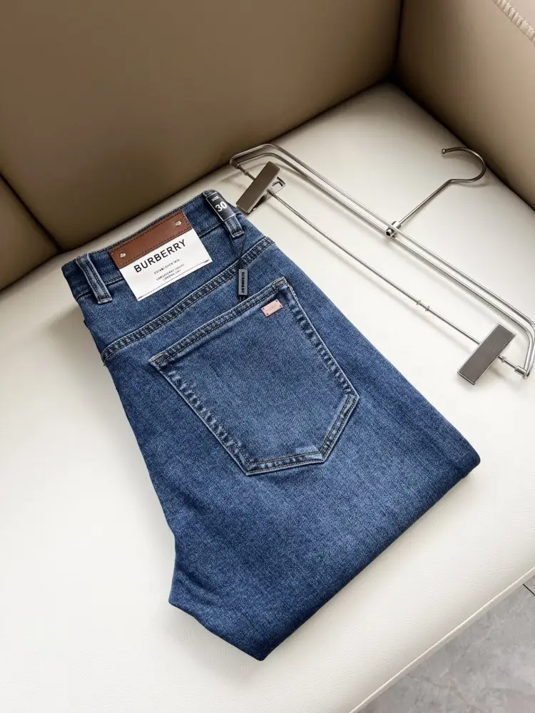 Burberry — Jeans men's