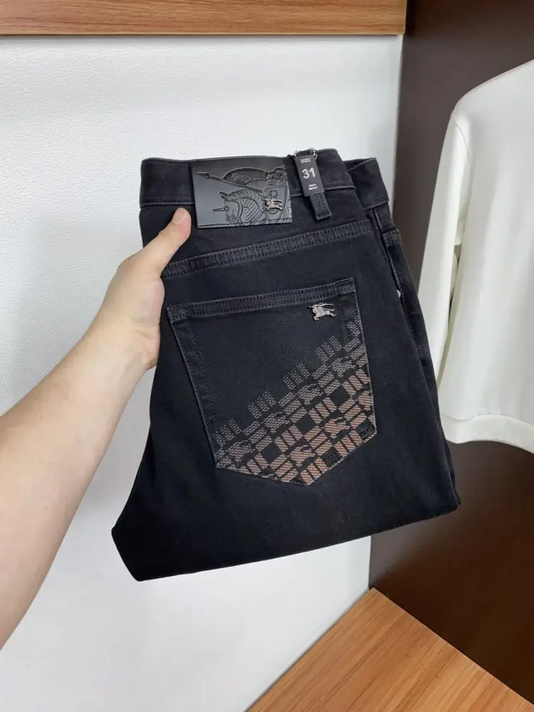 Burberry — Джинсы мужские