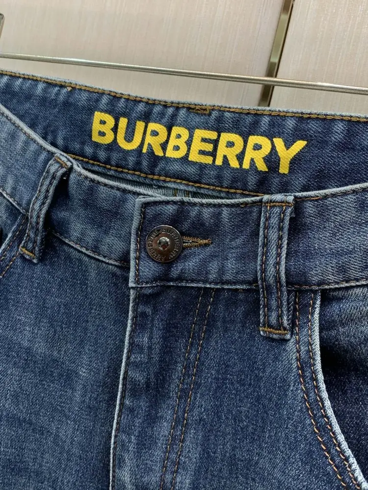 Burberry Jeans men's — Photo 4