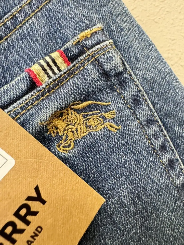 Burberry Jeans men's — Photo 4