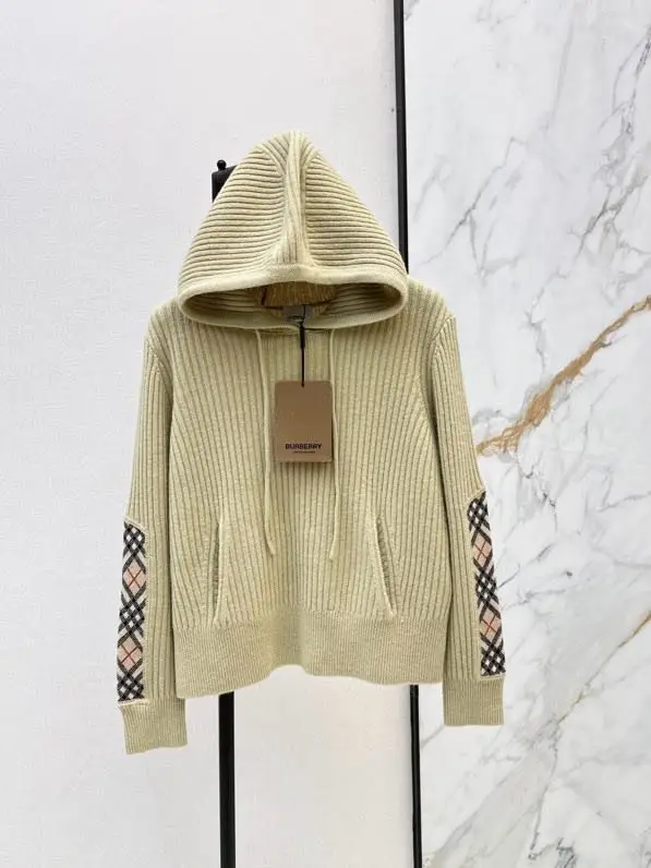 Burberry — В'язаний светр з капюшоном