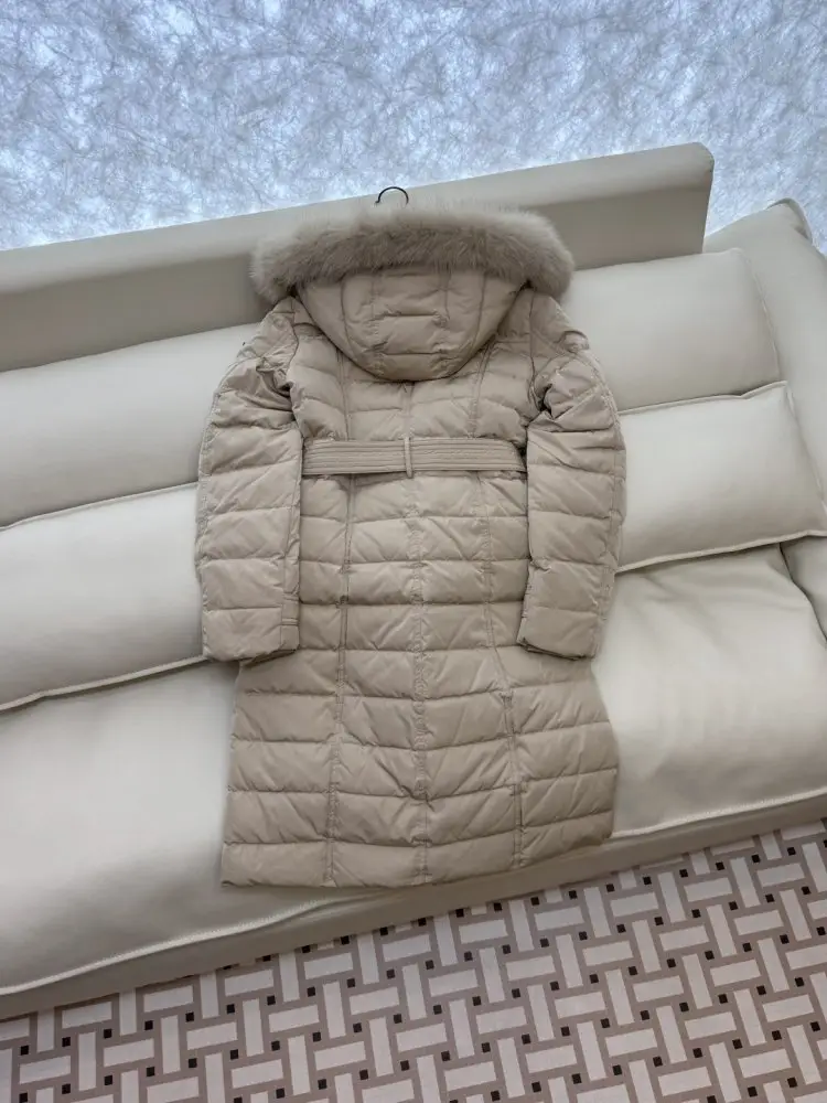 Burberry Довга куртка на пуху зі знімним коміром з лисячого хутра — Фото 5