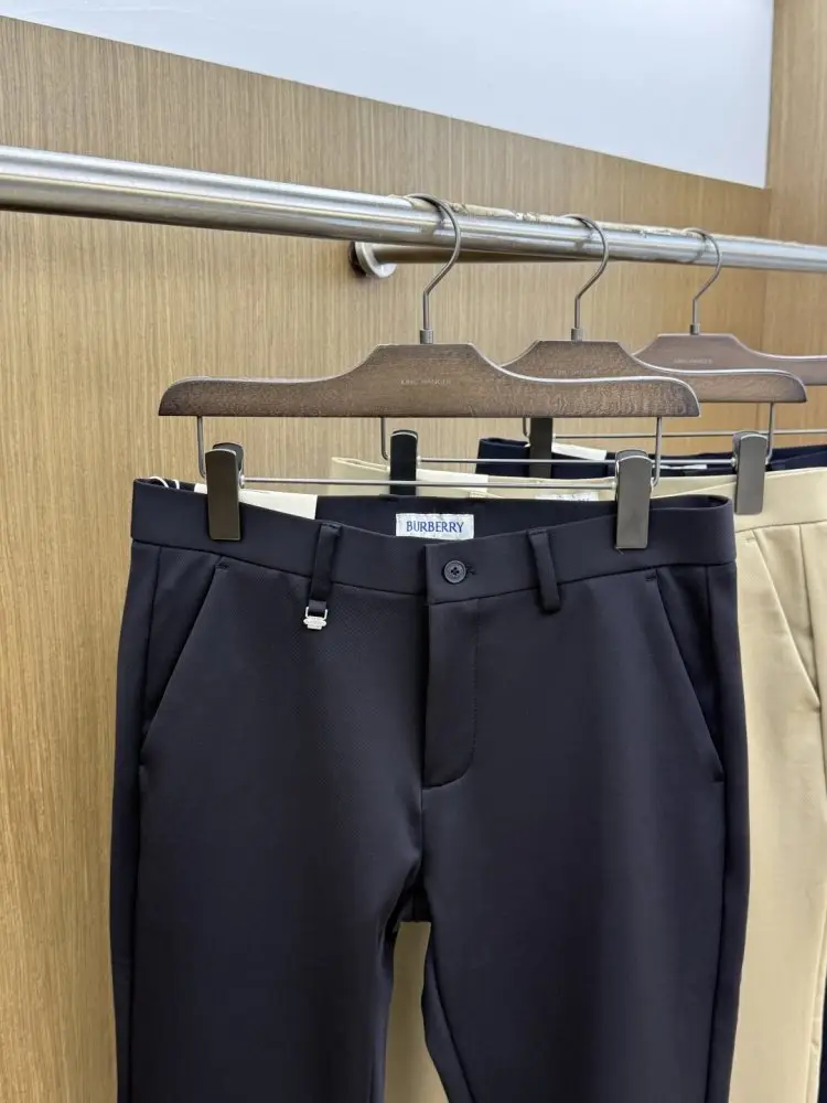 Burberry Брюки мужские — Фото 3