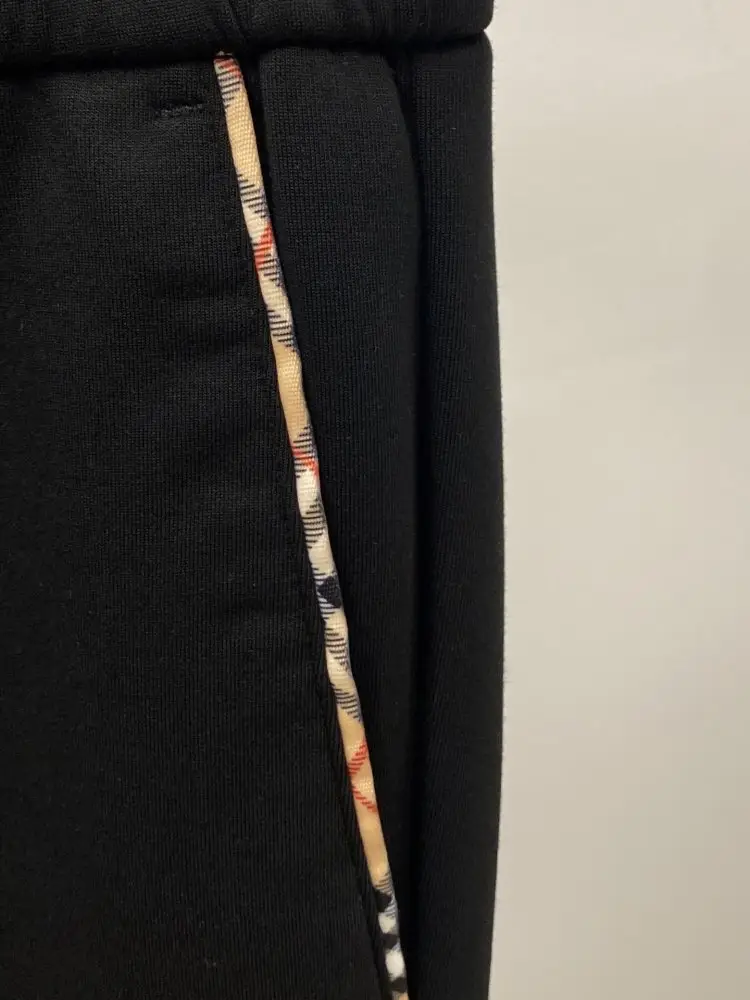 Burberry Pants sport men's — Photo 5