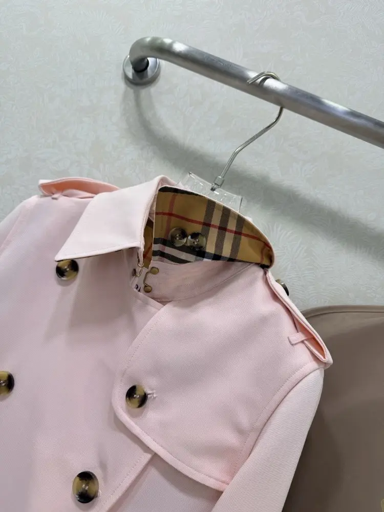 Burberry Pink пятибортный trench — Photo 3
