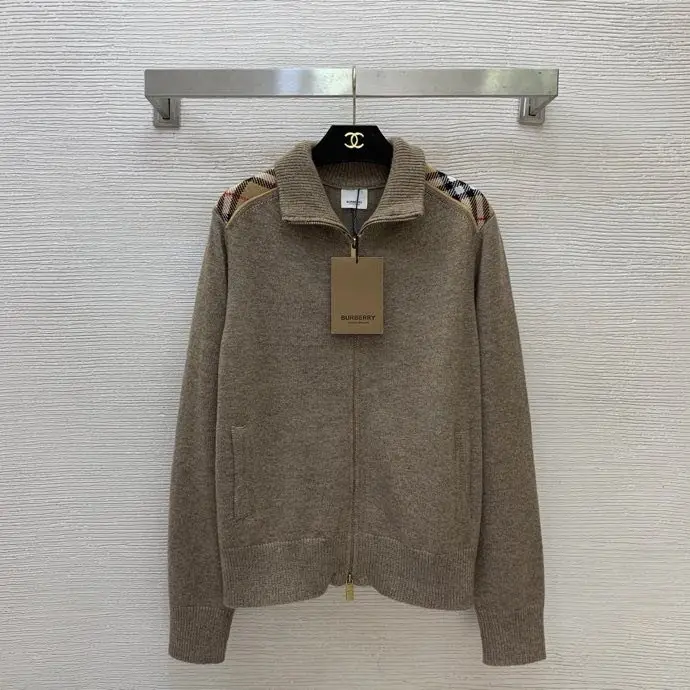 Burberry Светр жіночий — Фото 1