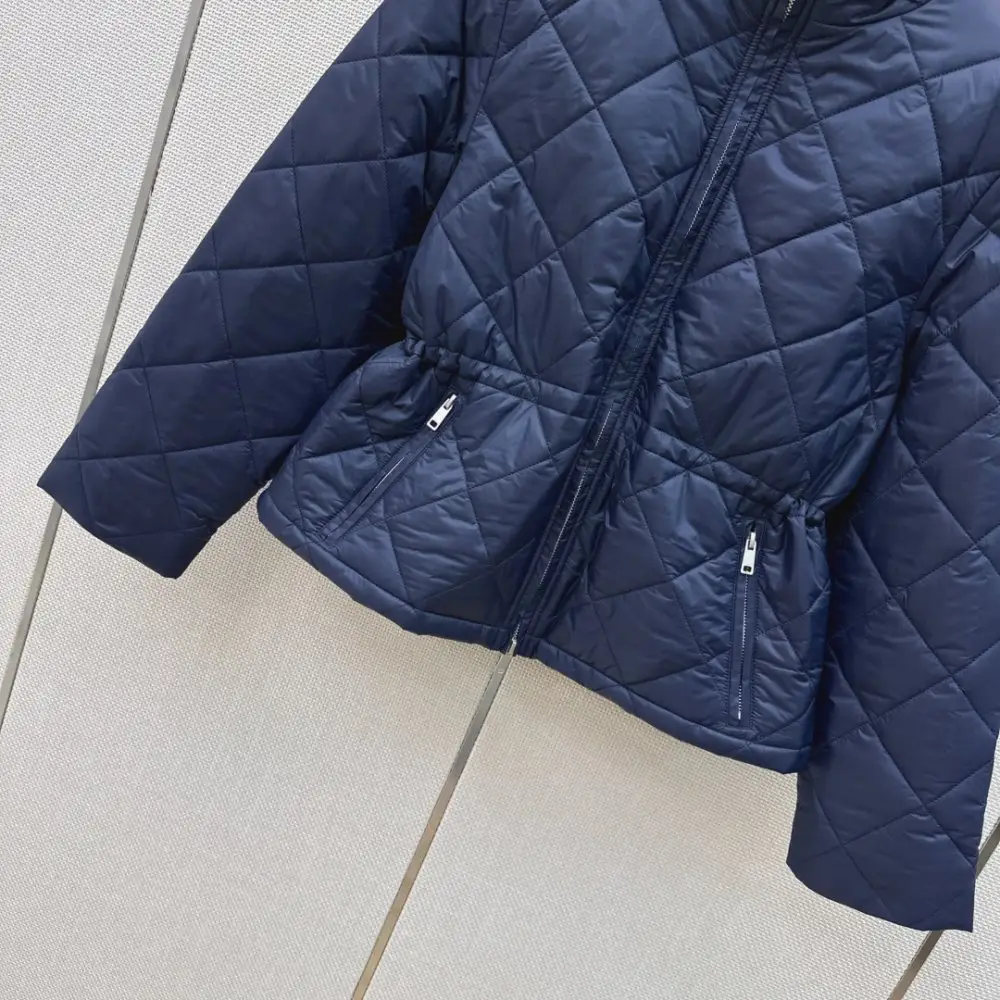 Burberry Quilted feather jacket — Photo 4