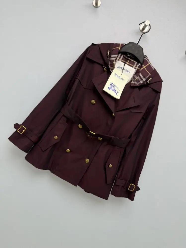 Burberry Короткий двобортний тренч з капюшоном — Фото 4
