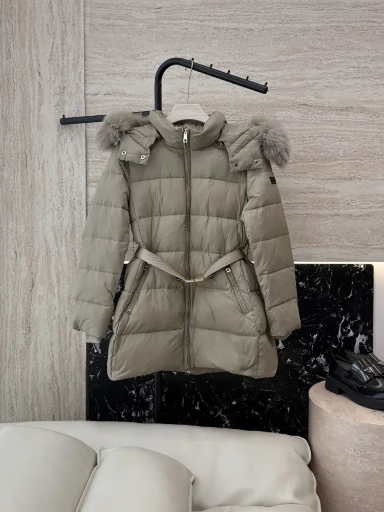 Burberry — Коротка пухова куртка жіноча