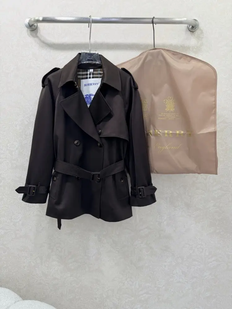 Burberry Короткий атласный тренч — Фото 1