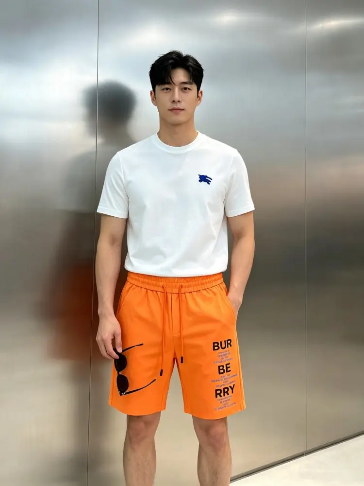 Burberry — Shorts men's