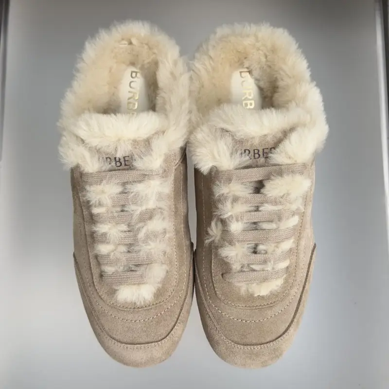 Burberry Кросівки мюли Knight Runner на хутрі — Фото 4