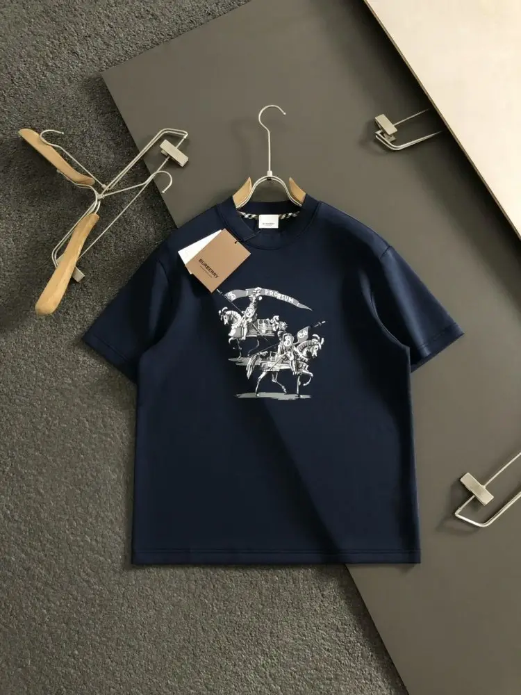 Burberry T-shirt men's — Photo 1