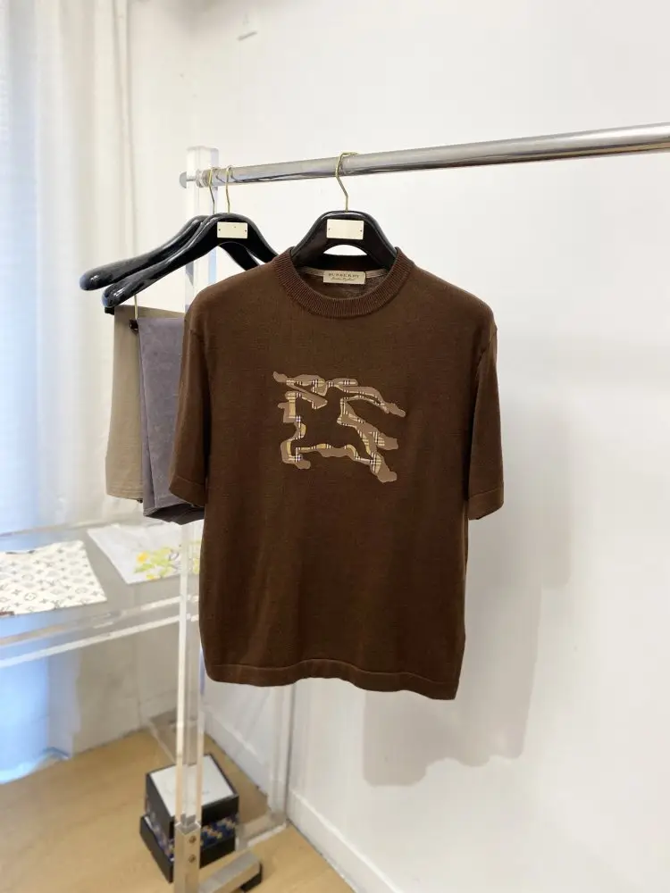 Burberry — Футболка мужская
