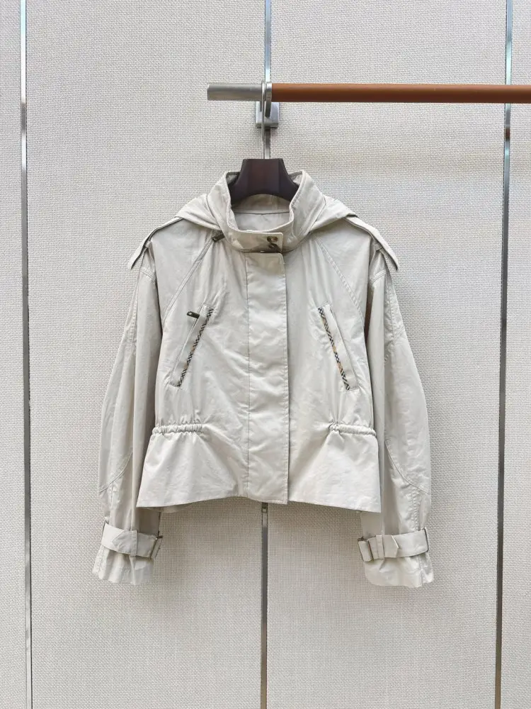 Burberry — Тренч з капюшоном