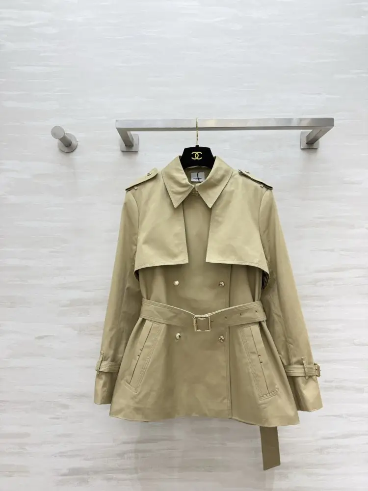 Burberry — Тренч