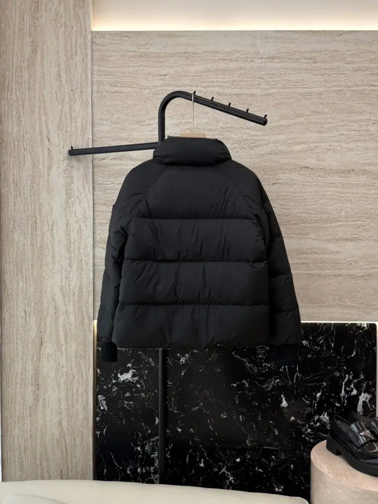 Burberry Двостороння картата пухова куртка — Фото 2
