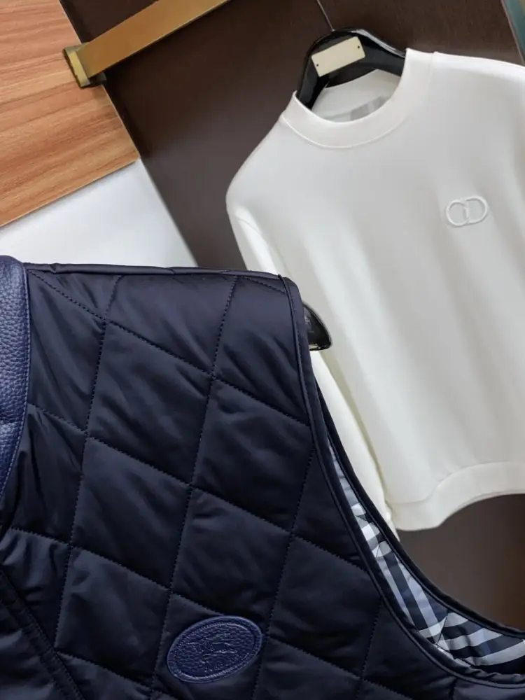 Burberry Жилетка чоловіча — Фото 4