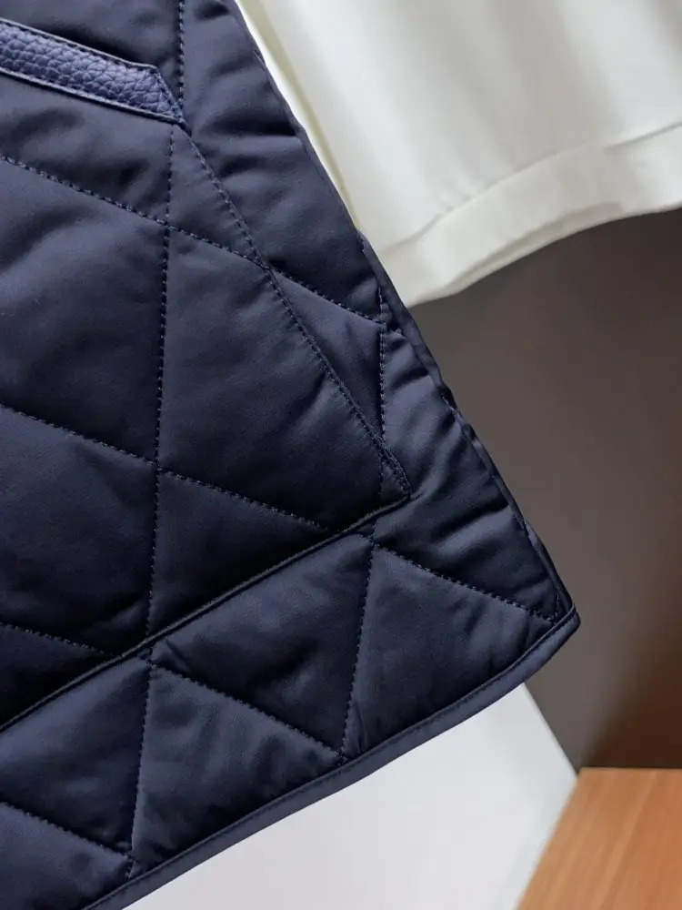 Burberry Жилетка чоловіча — Фото 5