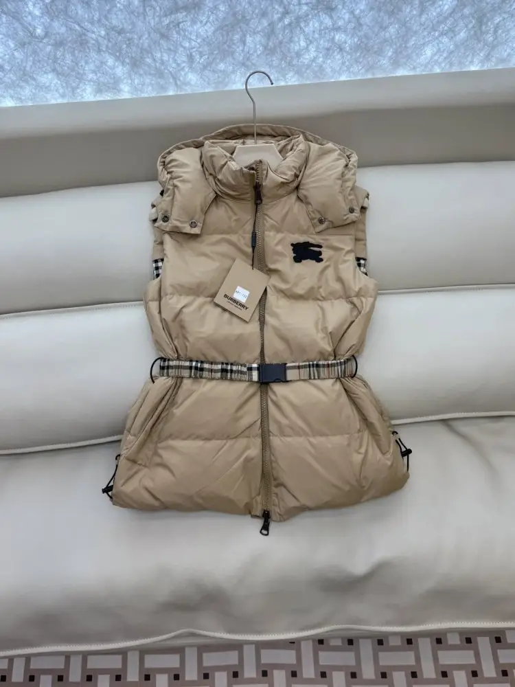 Burberry Vest on feathers women's — Photo 4