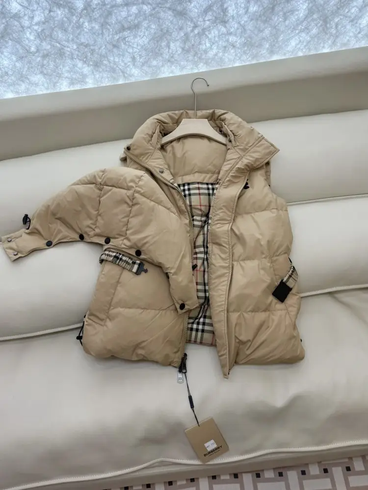 Burberry Vest on feathers women's — Photo 5